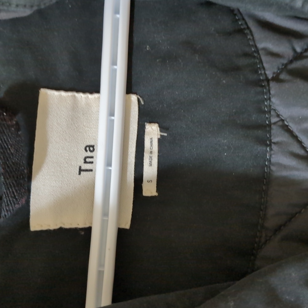 Aritzia TNA Jacket - Picture 2 of 4